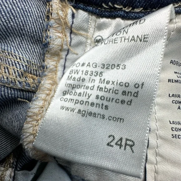 AG distressed Jeans - Picture 8 of 10